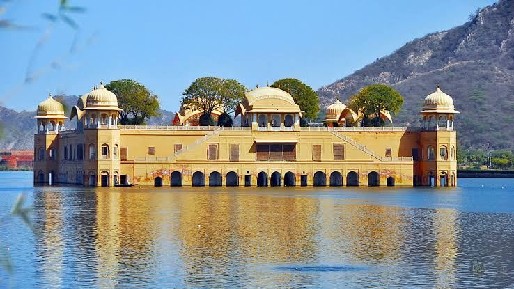 Jal Mahal water palace on Man Sagar Lake, Jaipur